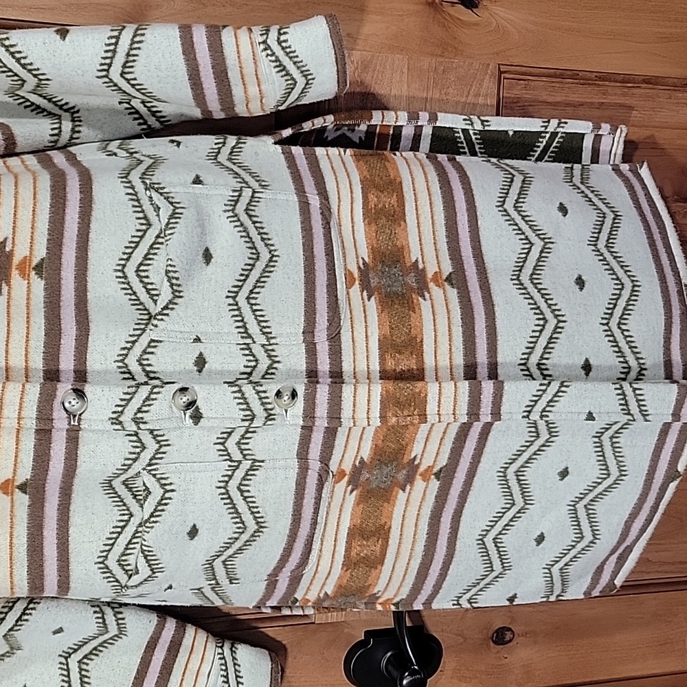 NWT Shyanne Long Fleece Shacket - Picture 6 of 15
